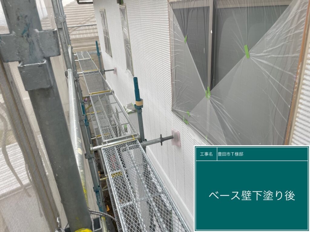 下塗り後です。